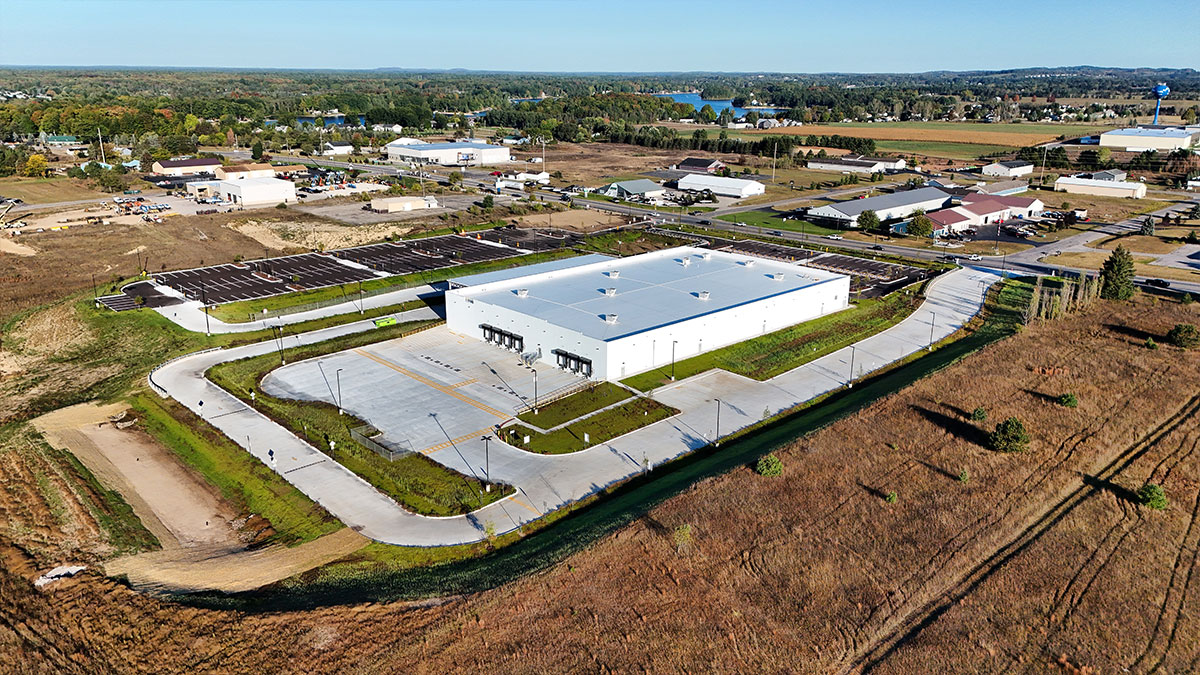 Amazon Distribution and Transfer Center