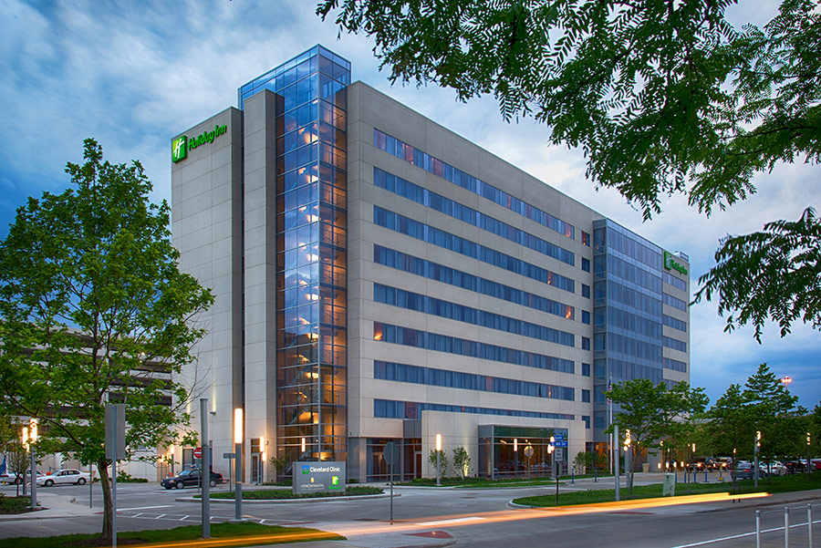 Holiday Inn Cleveland Clinic Walsh Construction 